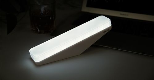 用柔和書寫溫情 當“蹺蹺板”遇見智能夜燈